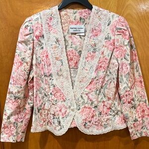 VINTAGE Women's Floral Lace Trim Jacket